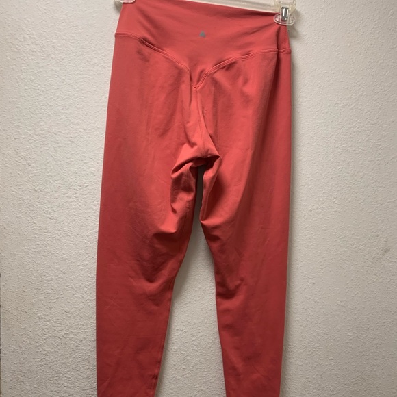 Balance Athletica Pink Coral OG Leggings Size L - Picture 5 of 6